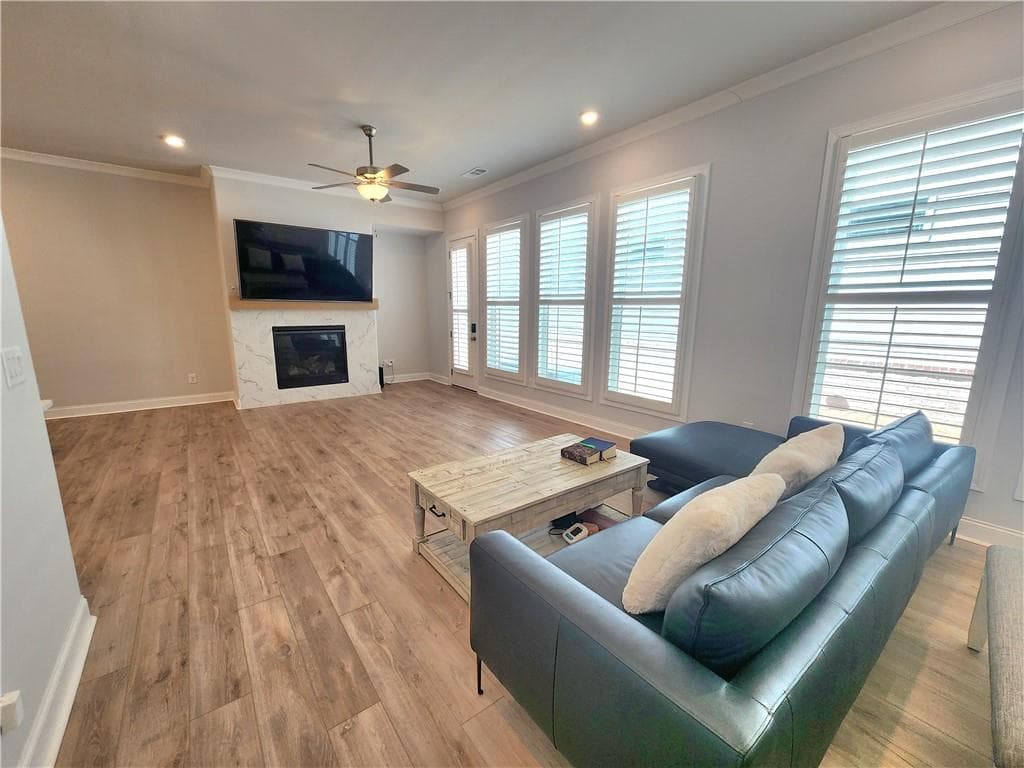 3 bedroom, 3 bathroom, 2,790 sq ft single family residence for sale at 1003 Shurcliff Lane, Johns Creek, GA 30097 — photo 8