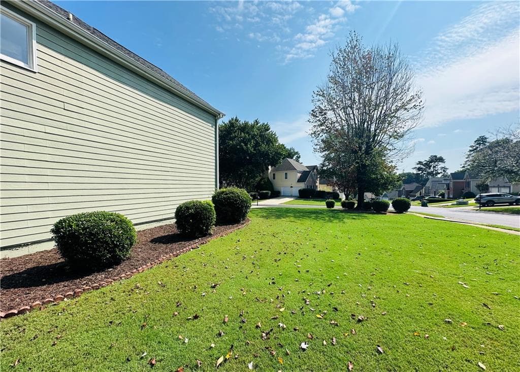 4 bedroom, 4 bathroom, 2,937 sq ft single family residence for sale at 3106 Wyncroft Court, Peachtree Corners, GA 30071 — photo 4