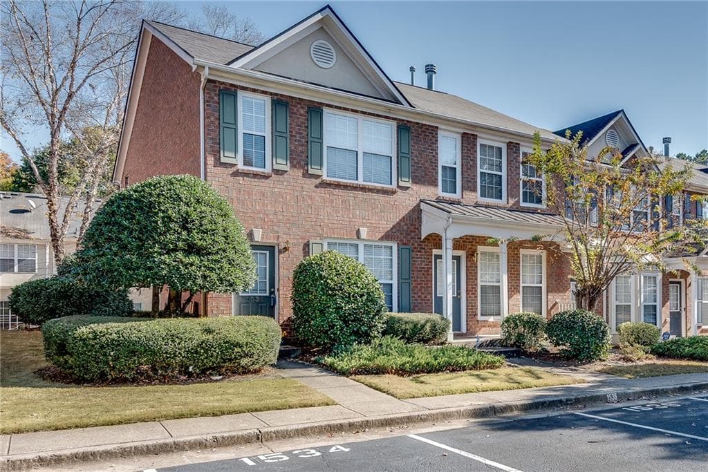 2 bedroom, 3 bathroom, 1,228 sq ft condominium for sale at 1534 Cove Creek Circle, Norcross, GA 30093 — photo 5