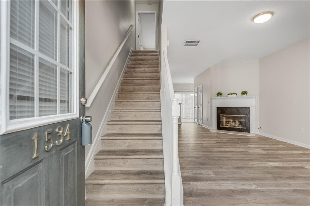 2 bedroom, 3 bathroom, 1,228 sq ft condominium for sale at 1534 Cove Creek Circle, Norcross, GA 30093 — photo 7