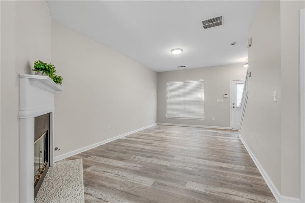 2 bedroom, 3 bathroom, 1,228 sq ft condominium for sale at 1534 Cove Creek Circle, Norcross, GA 30093 — photo 9