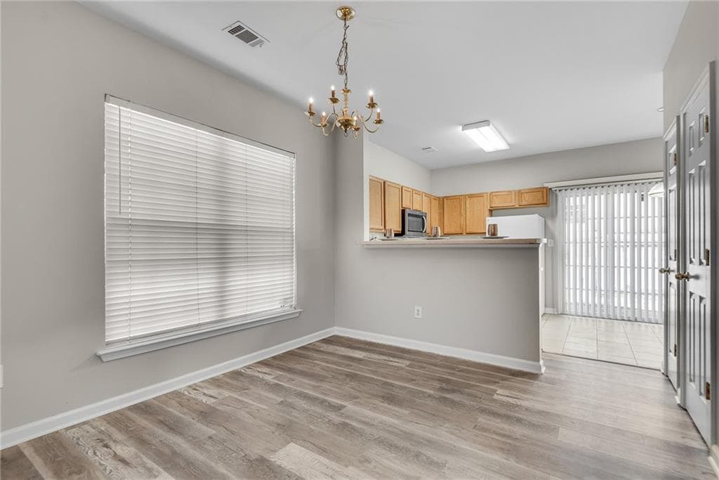 2 bedroom, 3 bathroom, 1,228 sq ft condominium for sale at 1534 Cove Creek Circle, Norcross, GA 30093 — photo 10