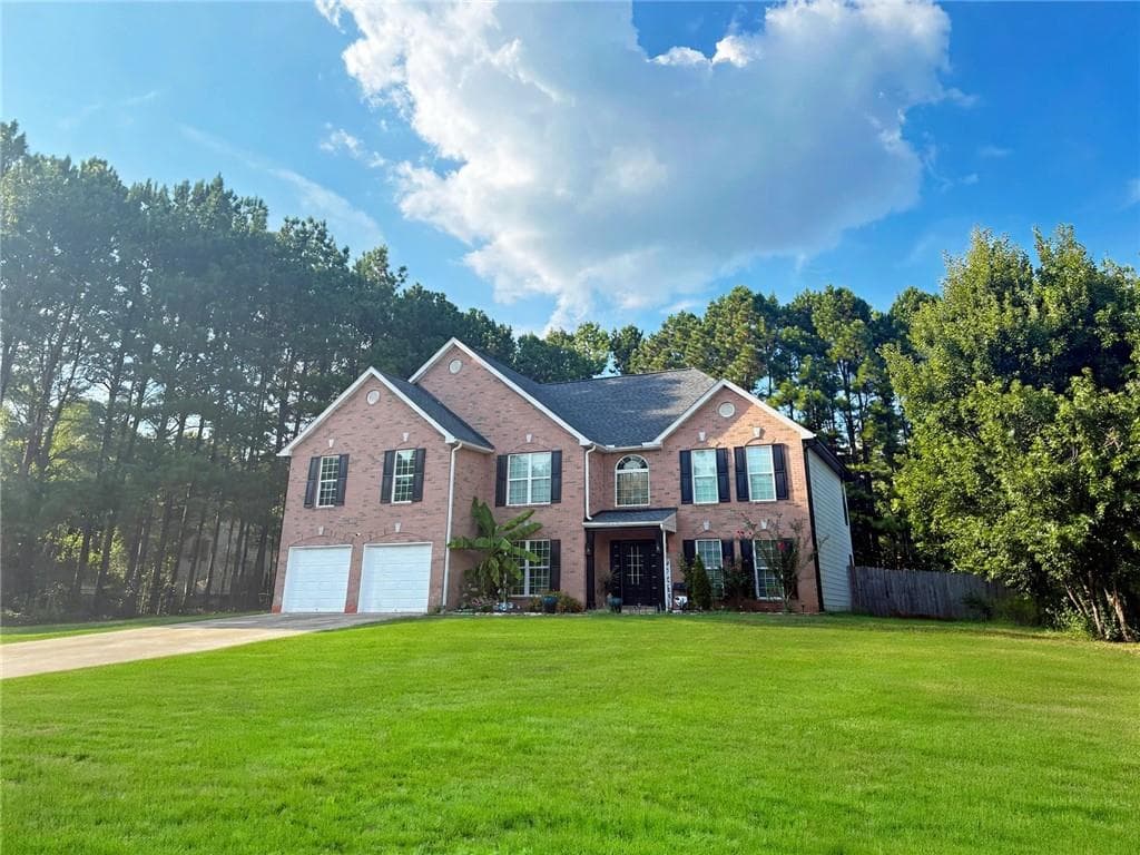 4 bedroom, 3 bathroom, 3,002 sq ft single family residence for sale at 142 Hickory Creek Lane, Acworth, GA 30101