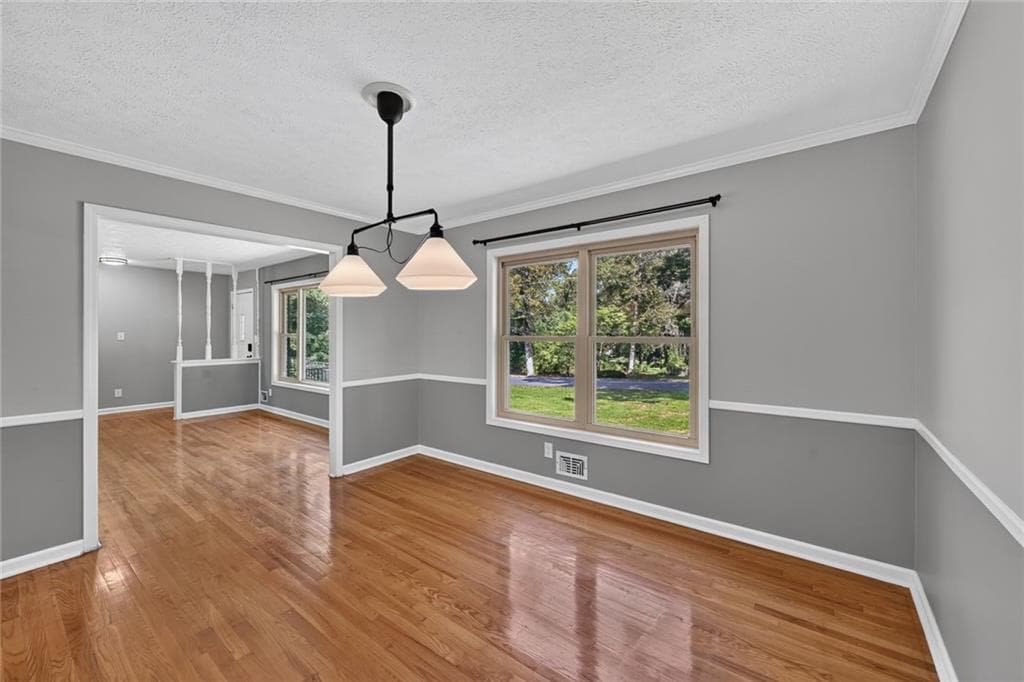 3 bedroom, 2 bathroom, 2,187 sq ft single family residence for sale at 1920 Sierra Drive, Marietta, GA 30062 — photo 6