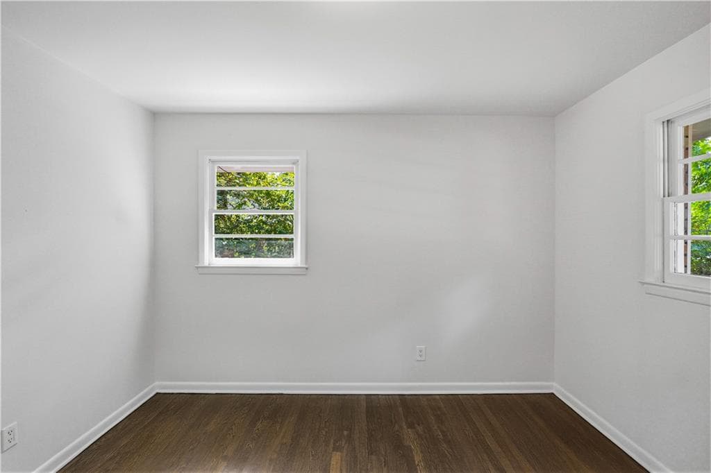 3 bedroom, 2 bathroom, 1,125 sq ft single family residence for sale at 3673 Canadian Way, Tucker, GA 30084 — photo 4