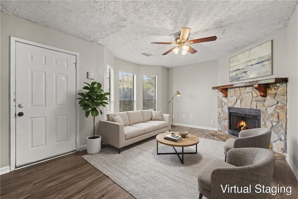 3 bedroom, 3 bathroom, 1,332 sq ft townhouse for sale at 3558 Hopkins Court, Powder Springs, GA 30127 — photo 2