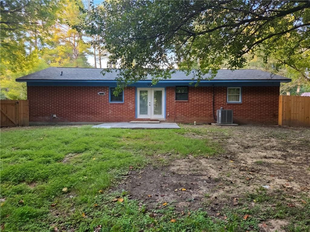 3 bedroom, 2 bathroom, 1,048 sq ft single family residence for sale at 4727 Elkan Avenue, Macon, GA 31206 — photo 5
