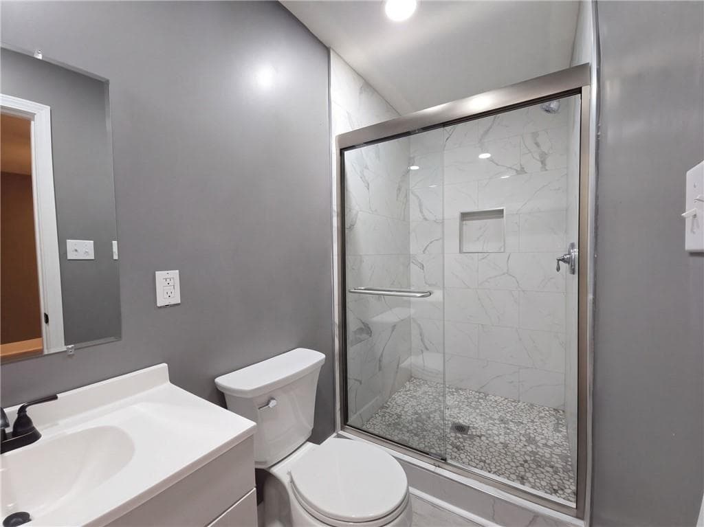 3 bedroom, 2 bathroom, 1,048 sq ft single family residence for sale at 4727 Elkan Avenue, Macon, GA 31206 — photo 8