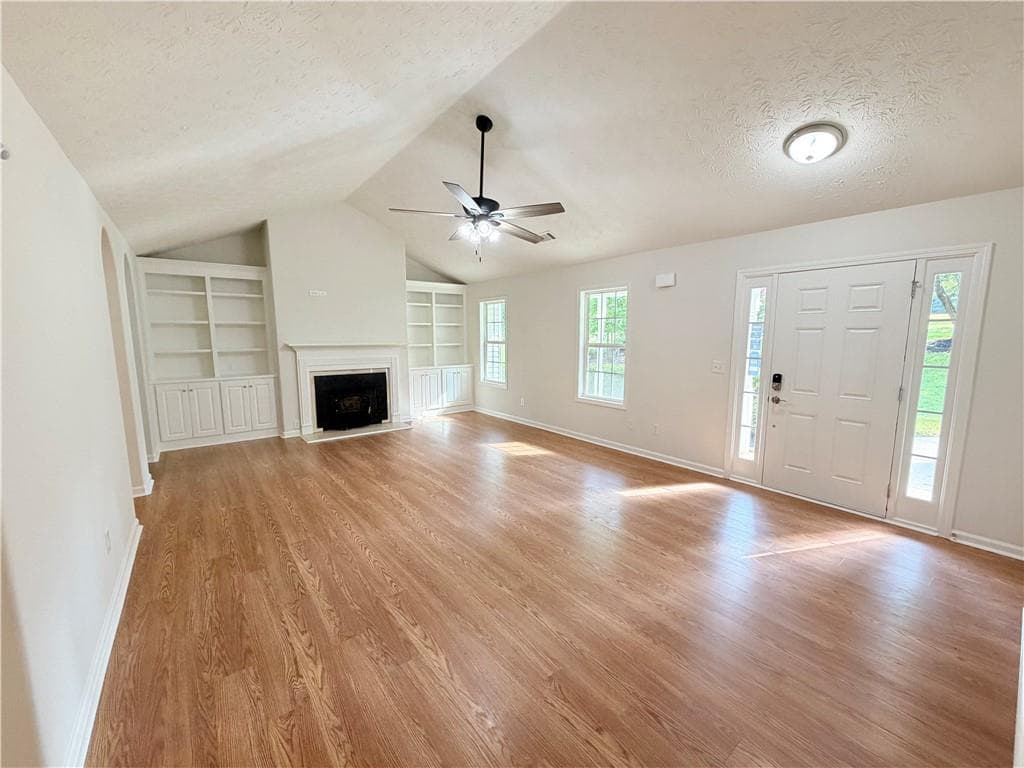 4 bedroom, 3 bathroom, 2,106 sq ft single family residence for sale at 112 Platte Street, Winder, GA 30680 — photo 6