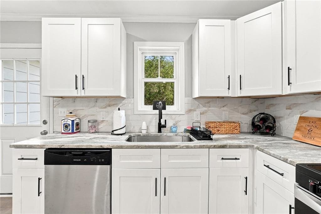3 bedroom, 2 bathroom single family residence for sale at 419 Marietta Street, Cedartown, GA 30125 — photo 9