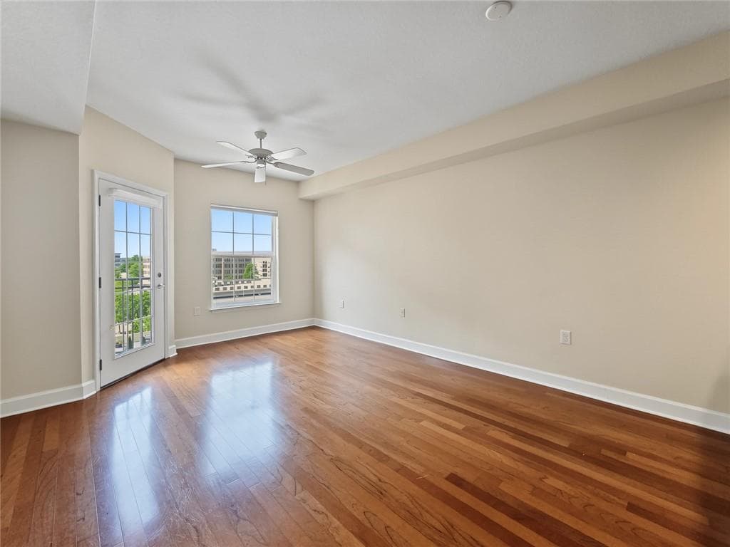 1 bedroom, 1 bathroom, 732 sq ft condominium for sale at 230 E Ponce De Leon Avenue 420, Decatur, GA 30030 — photo 7