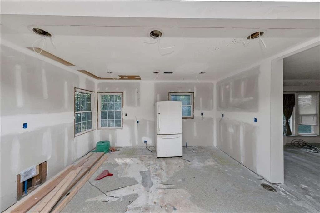 3 bedroom, 3 bathroom, 1,957 sq ft single family residence for sale at 1280 Boat Rock Road, South Fulton, GA 30331 — photo 9