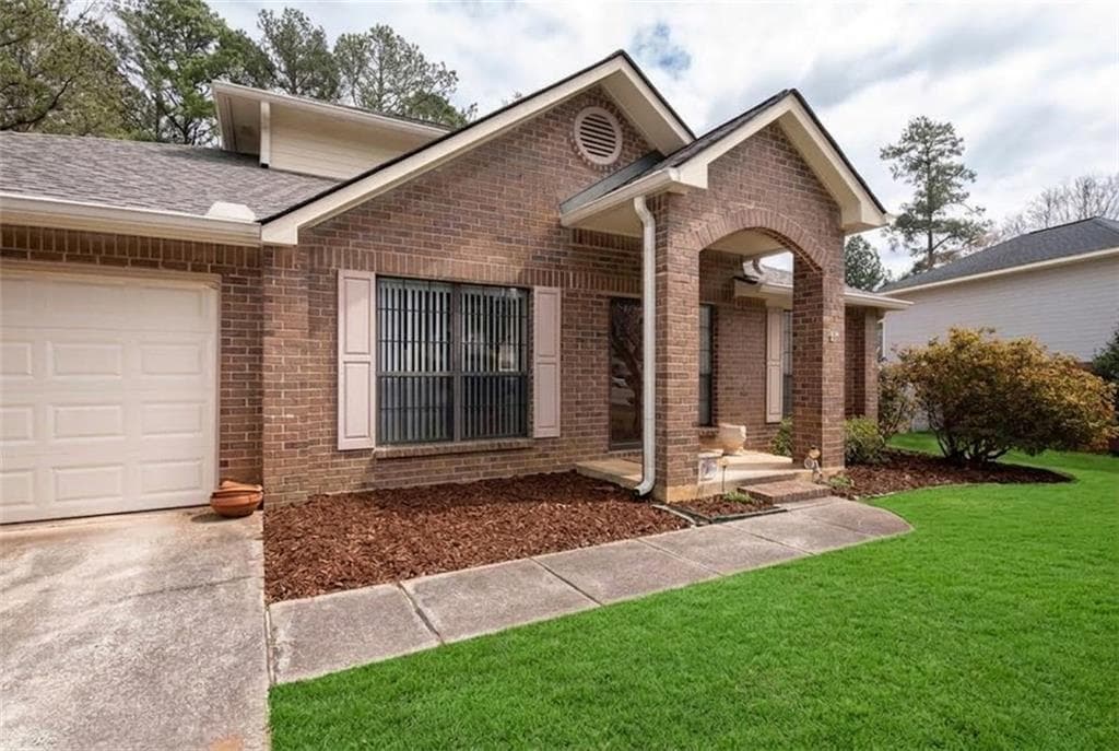 3 bedroom, 3 bathroom, 1,978 sq ft single family residence for sale at 1980 Hunters Ridge Drive, Lawrenceville, GA 30044