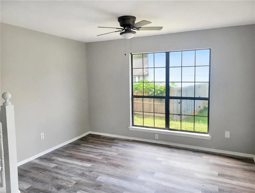 3 bedroom, 3 bathroom, 1,978 sq ft single family residence for sale at 1980 Hunters Ridge Drive, Lawrenceville, GA 30044 — photo 8