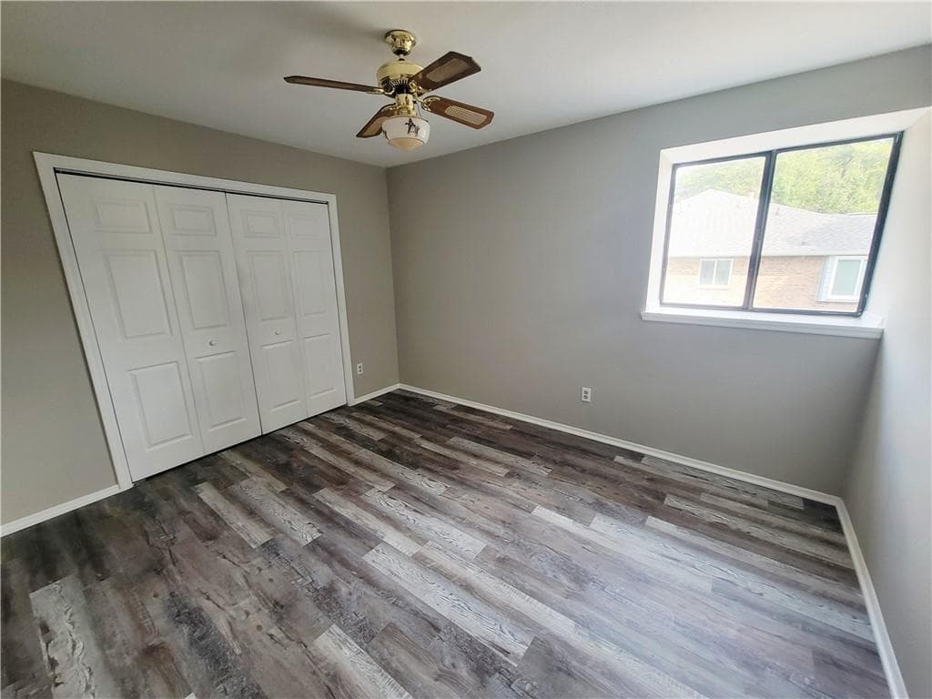 3 bedroom, 3 bathroom, 1,978 sq ft single family residence for sale at 1980 Hunters Ridge Drive, Lawrenceville, GA 30044 — photo 9