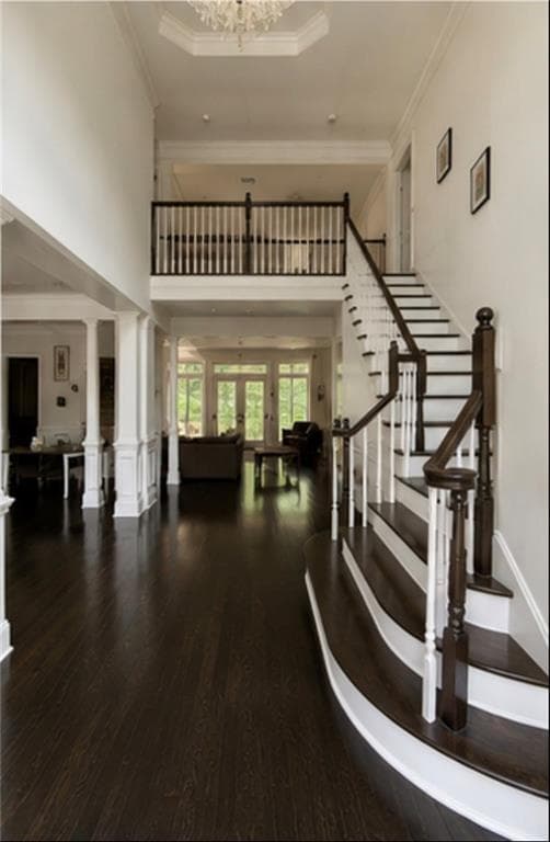 6 bedroom, 6 bathroom, 6,031 sq ft single family residence for sale at 4690 Hamden Forest Drive, Atlanta, GA 30331 — photo 2