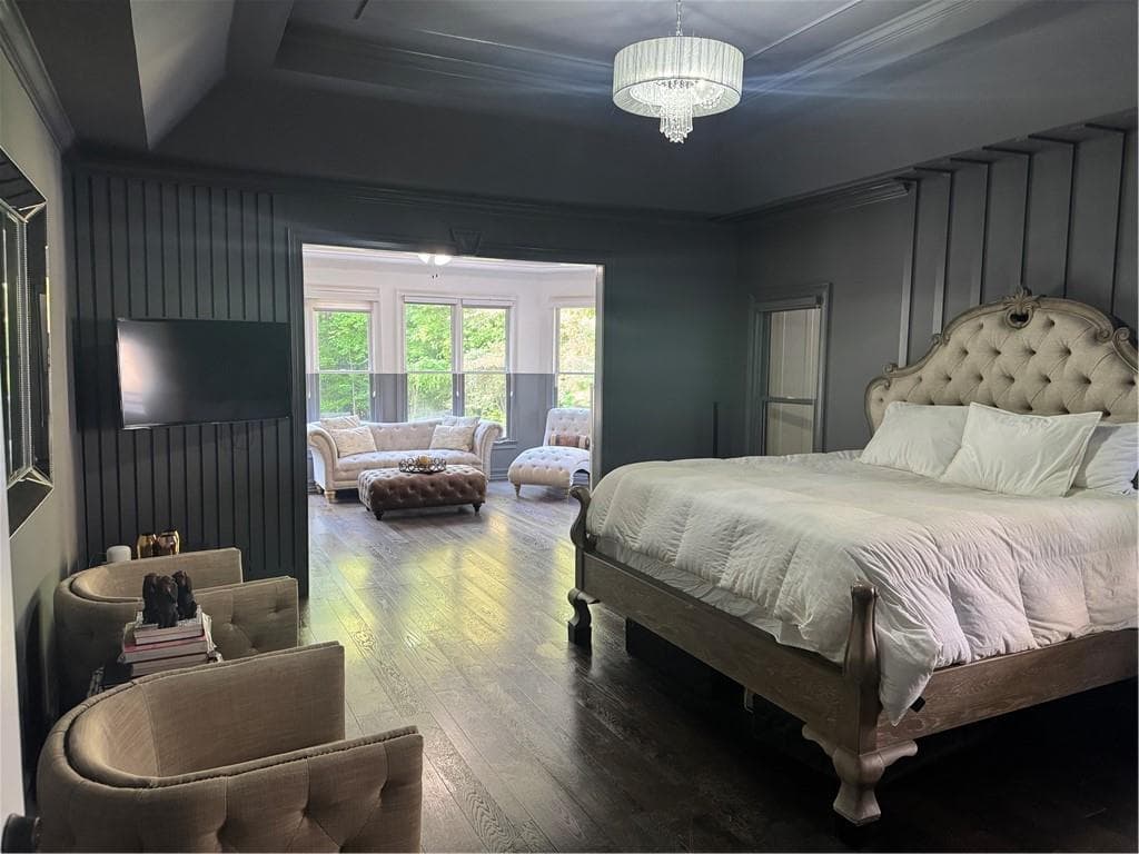 6 bedroom, 6 bathroom, 6,031 sq ft single family residence for sale at 4690 Hamden Forest Drive, Atlanta, GA 30331 — photo 10