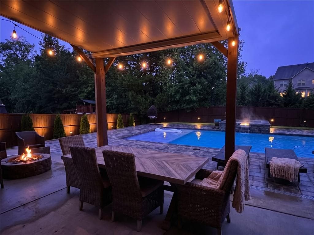 4 bedroom, 5 bathroom, 5,656 sq ft single family residence for sale at 2080 Poplar Ridge Place, Cumming, GA 30040 — photo 3