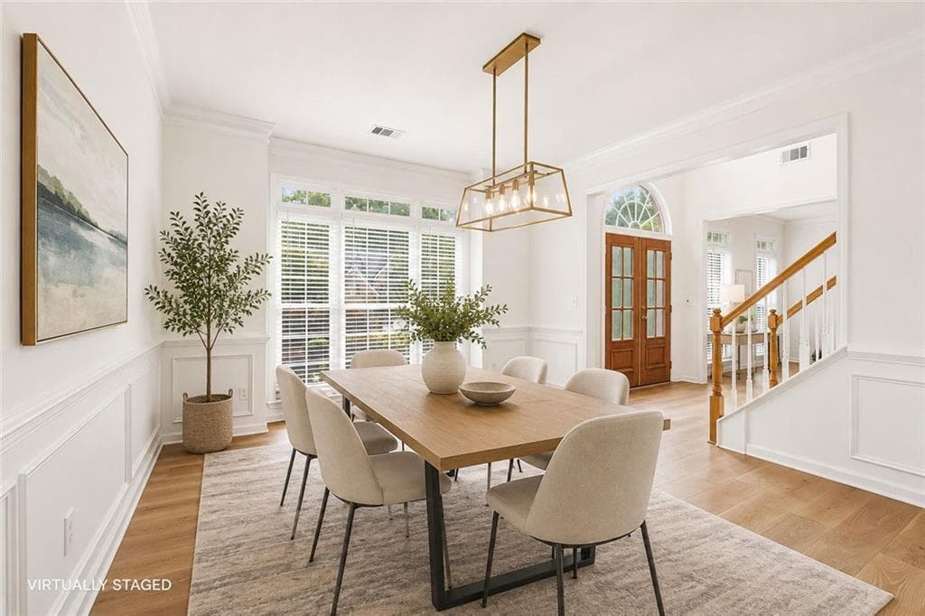 5 bedroom, 3 bathroom, 3,053 sq ft single family residence for sale at 3920 Shiloh Ridge Run, Suwanee, GA 30024 — photo 6