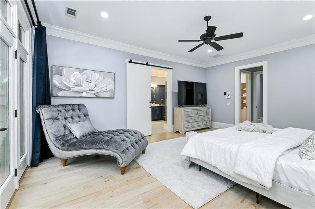 7 bedroom, 8 bathroom, 8,592 sq ft single family residence for rent at 6225 Random Winds Bluff, Gainesville, GA 30506 for $11,000 a month — photo 9