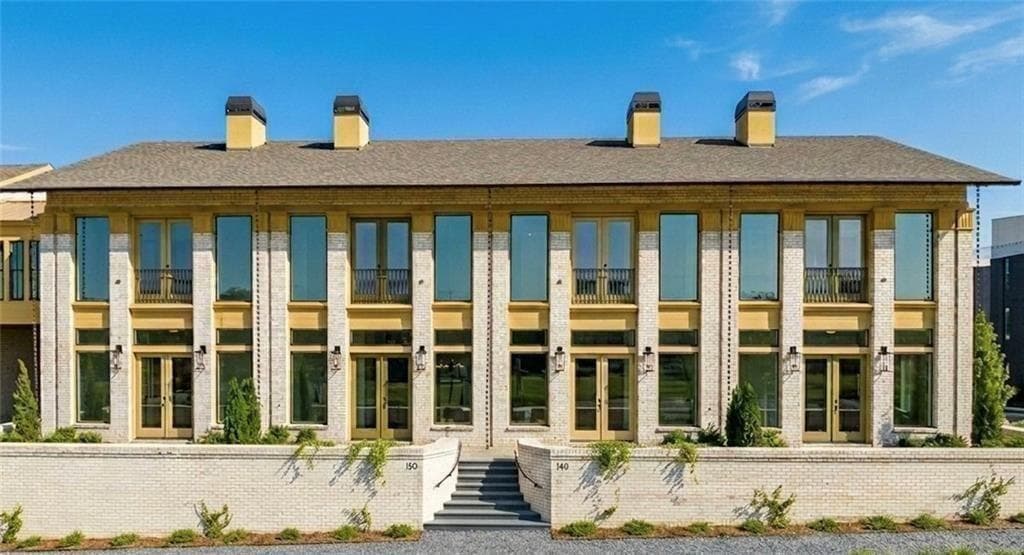 3 bedroom, 3 bathroom, 1,864 sq ft townhouse for sale at 140 Rolison Way, Fayetteville, GA 30214 — photo 3