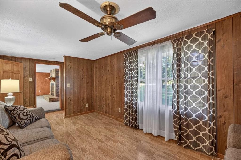 4 bedroom, 2 bathroom, 2,176 sq ft single family residence for sale at 3100 Old Jonesboro Road, Fairburn, GA 30213 — photo 4