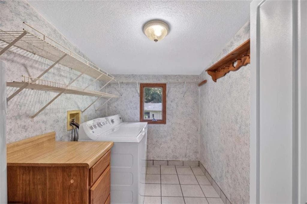 4 bedroom, 2 bathroom, 2,176 sq ft single family residence for sale at 3100 Old Jonesboro Road, Fairburn, GA 30213 — photo 9