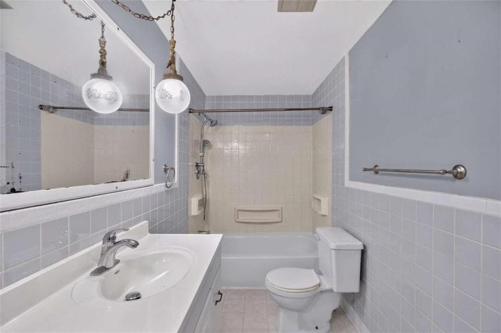 4 bedroom, 2 bathroom, 2,176 sq ft single family residence for sale at 3100 Old Jonesboro Road, Fairburn, GA 30213 — photo 10