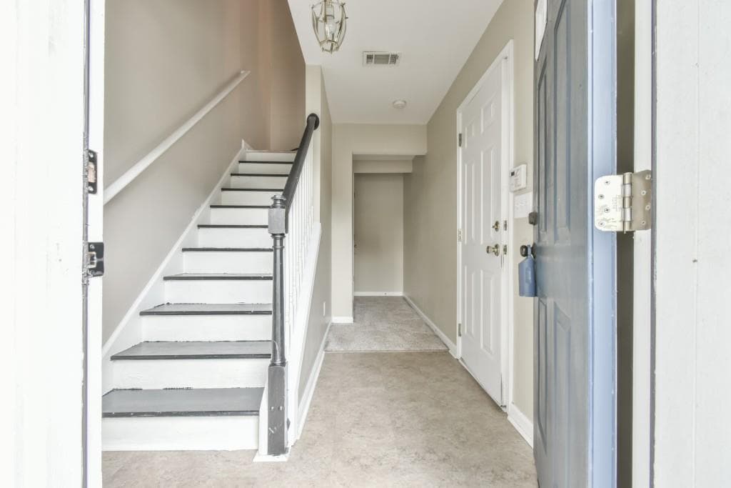 2 bedroom, 3 bathroom, 1,834 sq ft townhouse for sale at 2184 Mill Garden Run, Buford, GA 30519 — photo 6