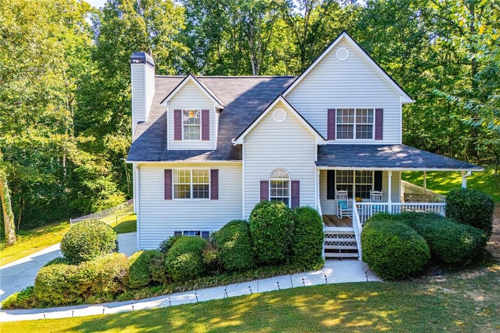 4 bedroom, 4 bathroom, 1,845 sq ft single family residence for sale at 91 Bridgewood Drive, Douglasville, GA 30134
