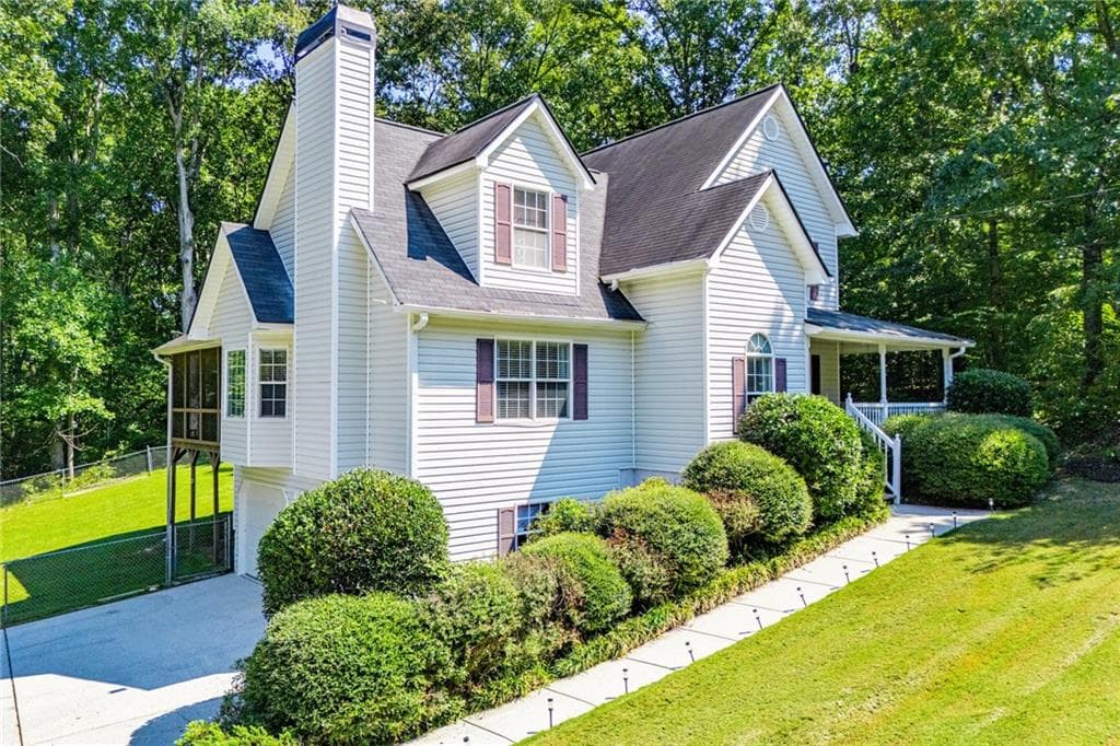 4 bedroom, 4 bathroom, 1,845 sq ft single family residence for sale at 91 Bridgewood Drive, Douglasville, GA 30134 — photo 4