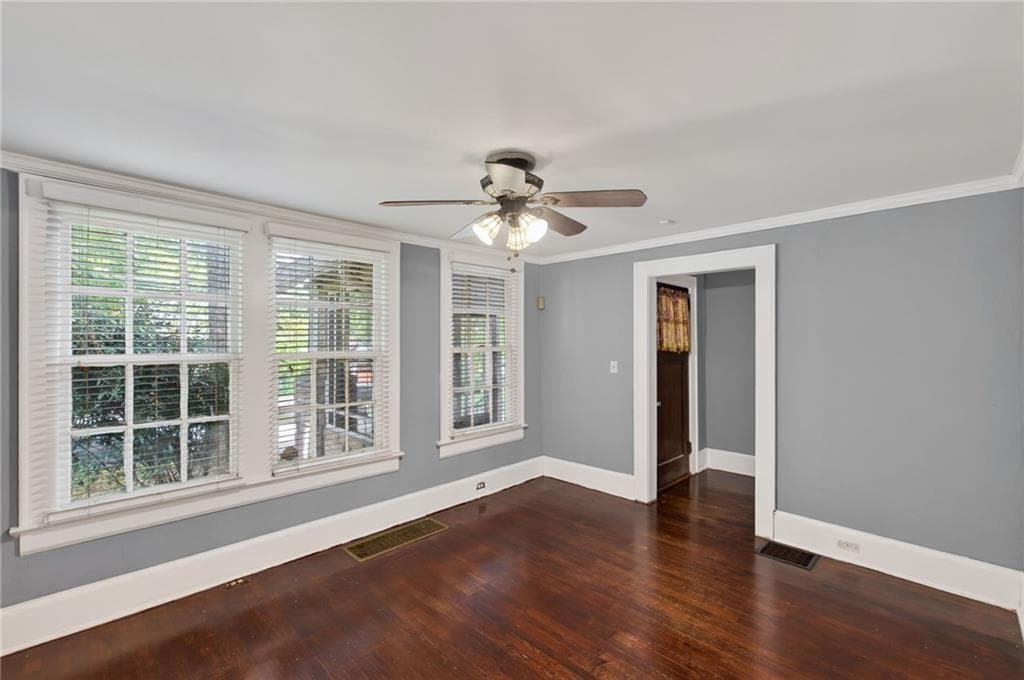 2 bedroom, 1 bathroom, 1,164 sq ft single family residence for rent at 940 Burns Drive, Atlanta, GA 30310 for $1,350 a month — photo 8