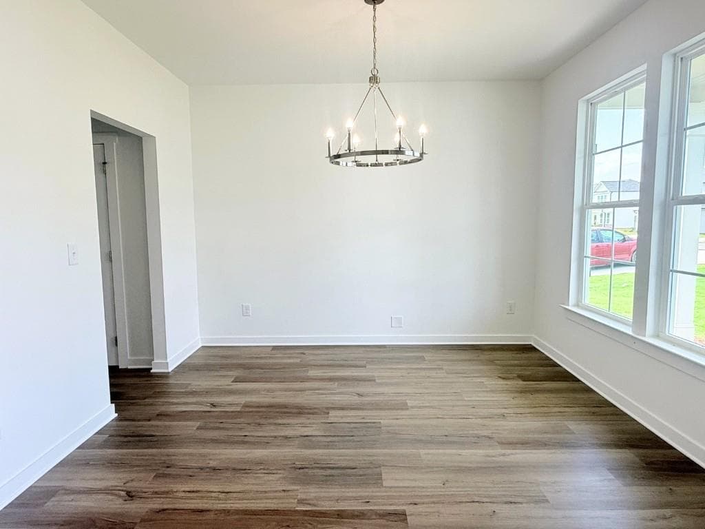 4 bedroom, 3 bathroom, 2,159 sq ft single family residence for sale at 140 Cochin Drive, Statham, GA 30666 — photo 4