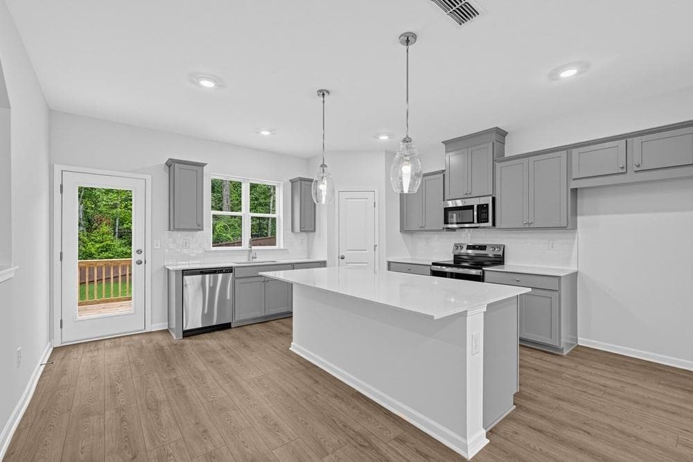 3 bedroom, 4 bathroom, 1,967 sq ft townhouse under contract at 603 Rose Hill Lane, Lawrenceville, GA 30044 — photo 10