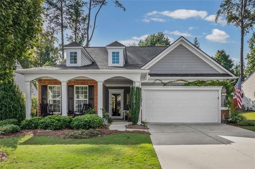 3 bedroom, 2 bathroom, 2,606 sq ft single family residence under contract at 7235 Ashford Manor Way, Cumming, GA 30040