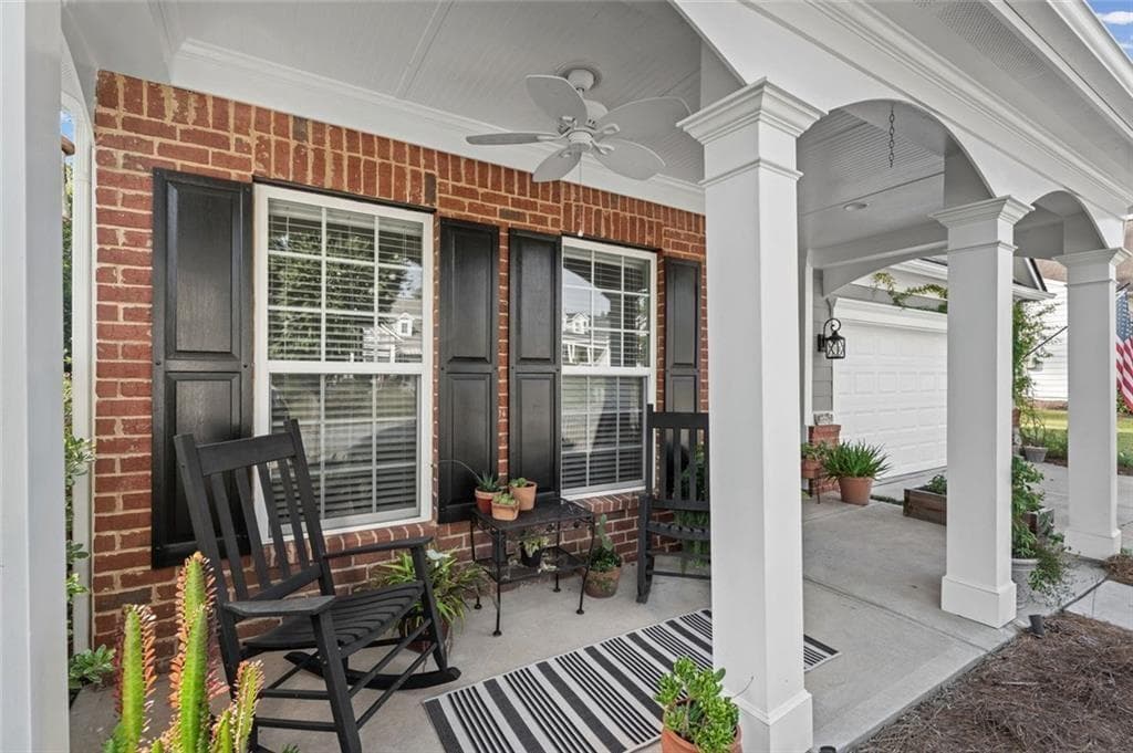 3 bedroom, 2 bathroom, 2,606 sq ft single family residence under contract at 7235 Ashford Manor Way, Cumming, GA 30040 — photo 10