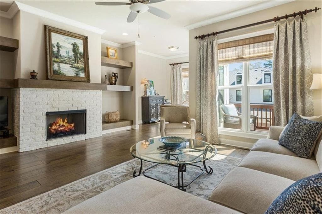 3 bedroom, 4 bathroom, 2,500 sq ft townhouse for sale at 205 Phillips Lane, Alpharetta, GA 30009 — photo 8