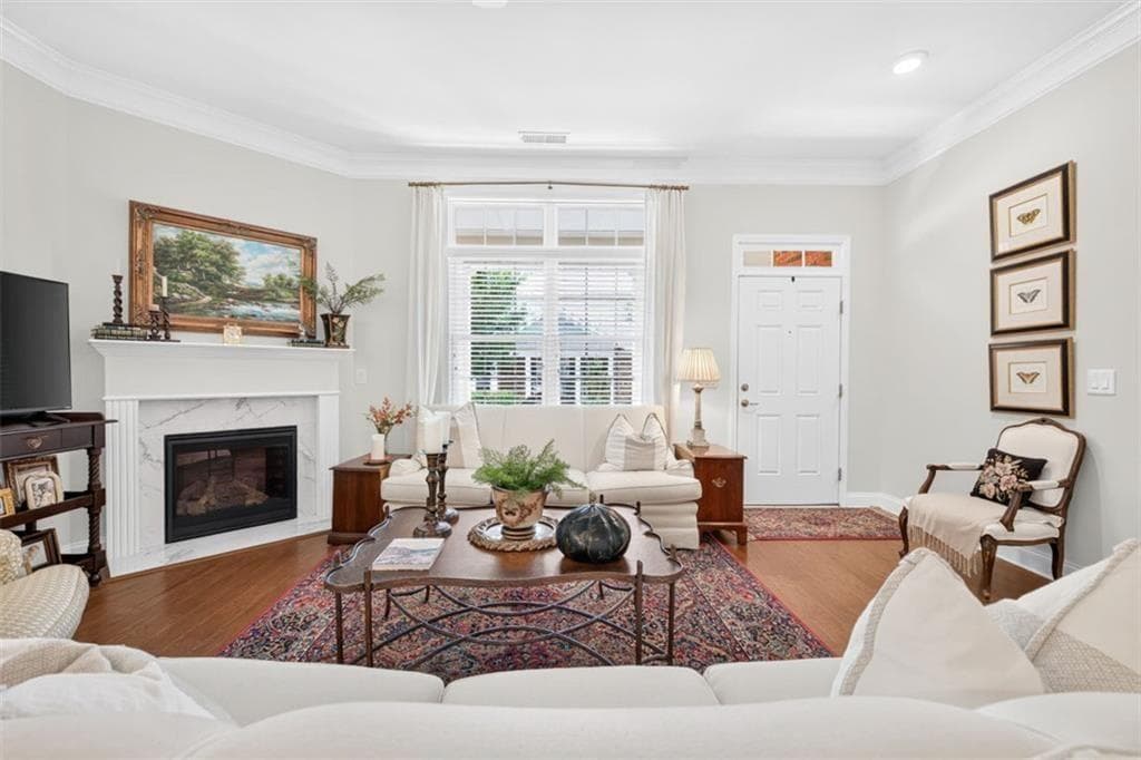 2 bedroom, 2 bathroom, 2,363 sq ft condominium for sale at 3581 Lindenridge Drive, Buford, GA 30519 — photo 7
