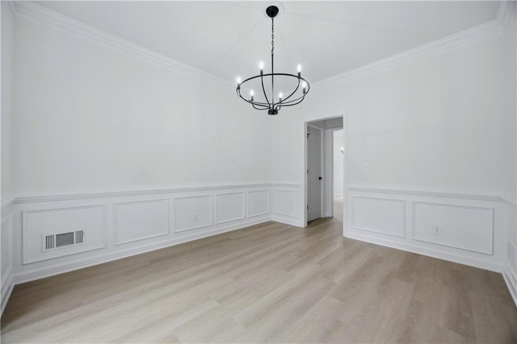 5 bedroom, 3 bathroom, 3,554 sq ft single family residence for sale at 3580 Chartwell Boulevard, Suwanee, GA 30024 — photo 8