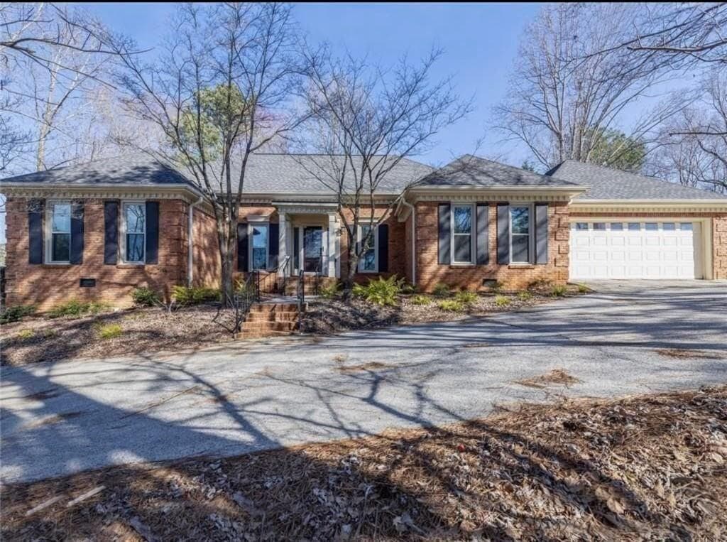4 bedroom, 3 bathroom, 2,795 sq ft single family residence for rent at 1951 Wellington Lane, Marietta, GA 30062 for $3,950 a month — photo 1 of 58