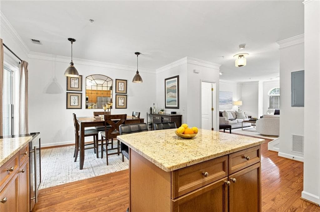 2 bedroom, 3 bathroom, 1,608 sq ft townhouse for sale at 1248 Harris Commons Place, Roswell, GA 30076 — photo 8