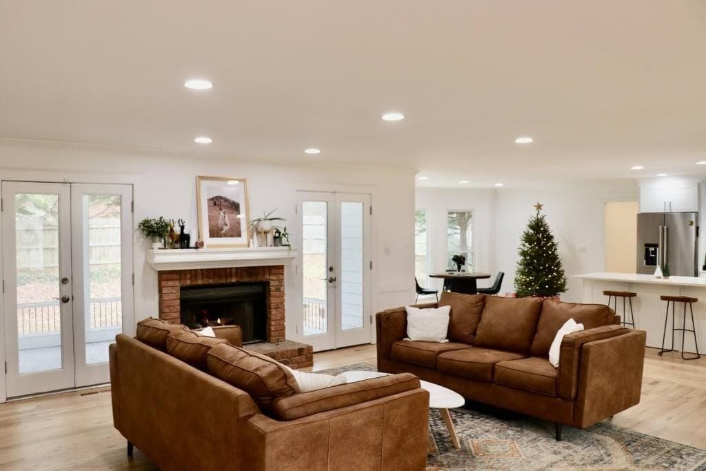 4 bedroom, 3 bathroom, 2,795 sq ft single family residence for rent at 1951 Wellington Lane, Marietta, GA 30062 for $3,950 a month — photo 4