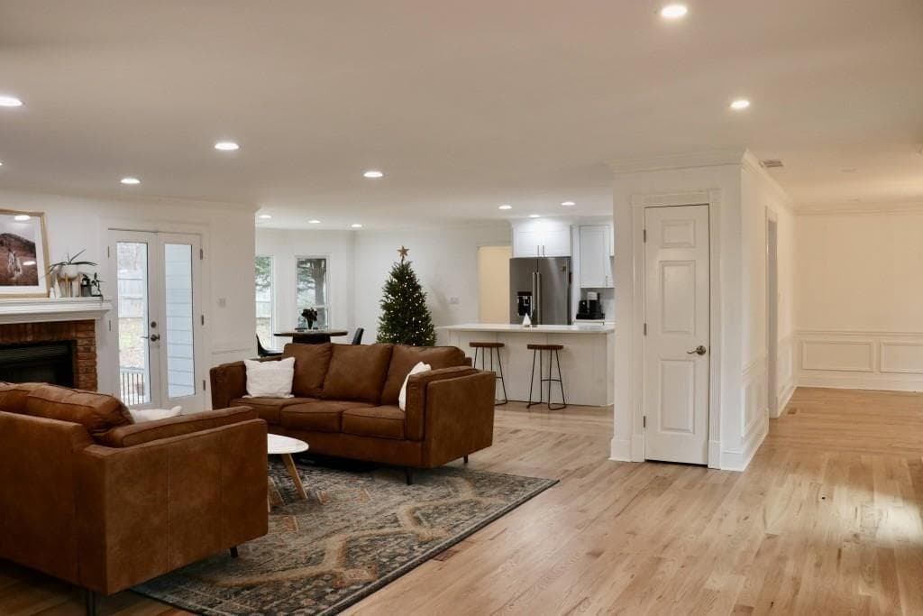 4 bedroom, 3 bathroom, 2,795 sq ft single family residence for rent at 1951 Wellington Lane, Marietta, GA 30062 for $3,950 a month — photo 6