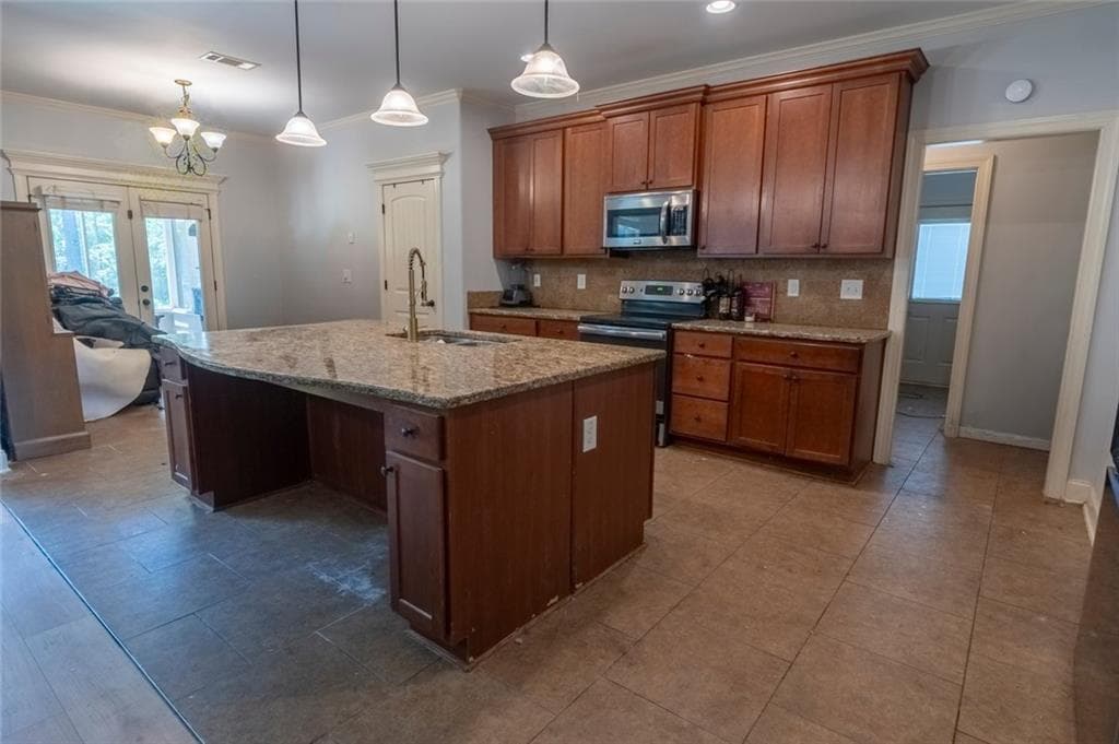 6 bedroom, 4 bathroom, 3,549 sq ft single family residence for sale at 155 Chantilly Lane, Fayetteville, GA 30215 — photo 9