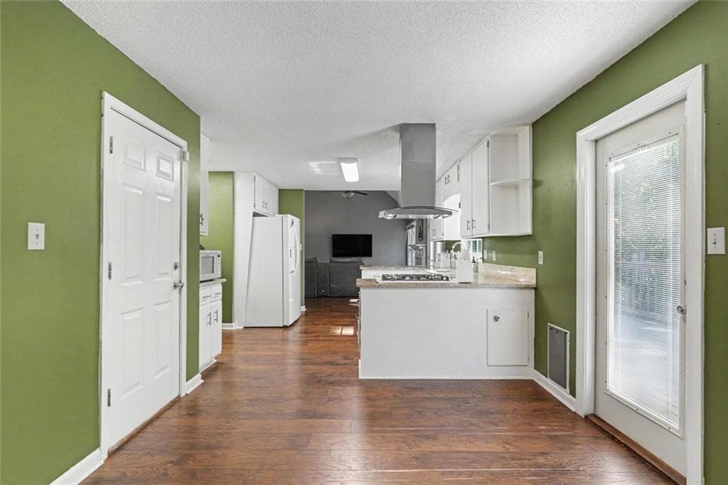 3 bedroom, 3 bathroom single family residence for sale at 285 Creekside Way, Mcdonough, GA 30252 — photo 8