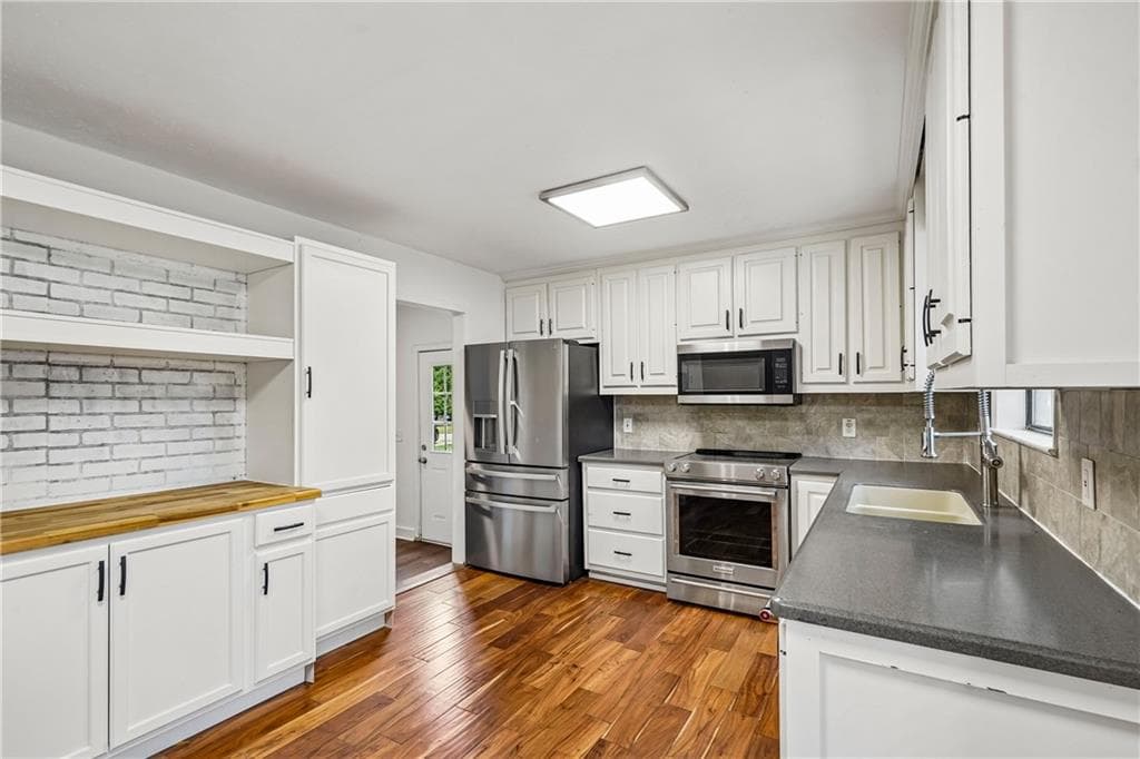 3 bedroom, 2 bathroom, 1,520 sq ft single family residence under contract at 85 Hidden Forest Road, Covington, GA 30014 — photo 6