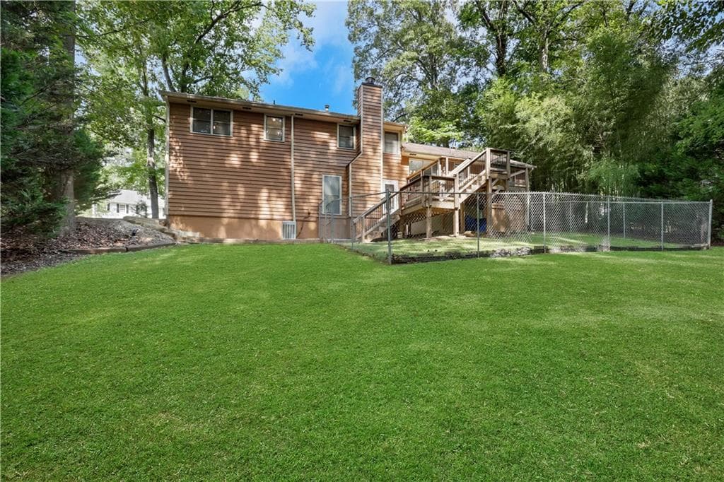 4 bedroom, 3 bathroom, 2,189 sq ft single family residence under contract at 1419 Churchill Way, Marietta, GA 30062 — photo 8