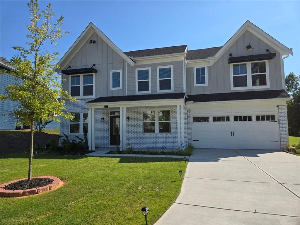 5 bedroom, 3 bathroom, 3,155 sq ft single family residence for rent at 121 Linden Court, Braselton, GA 30517 for $2,600 a month