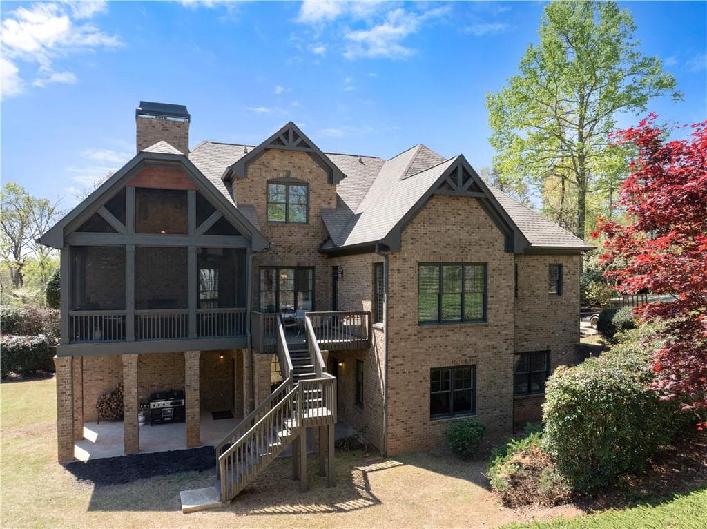6 bedroom, 5 bathroom, 6,000 sq ft single family residence for sale at 492 Jonney Thomas Road, Cleveland, GA 30528 — photo 5