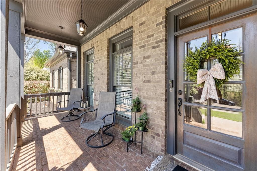 6 bedroom, 5 bathroom, 6,000 sq ft single family residence for sale at 492 Jonney Thomas Road, Cleveland, GA 30528 — photo 7